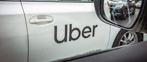 Uber schaltet Werbung auf Fahrzeugen, die dem Konzern gar nicht gehören.