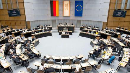 Das kommunale Stadtwerk in Berlin spaltet die rot-schwarze Koalition im Senat.