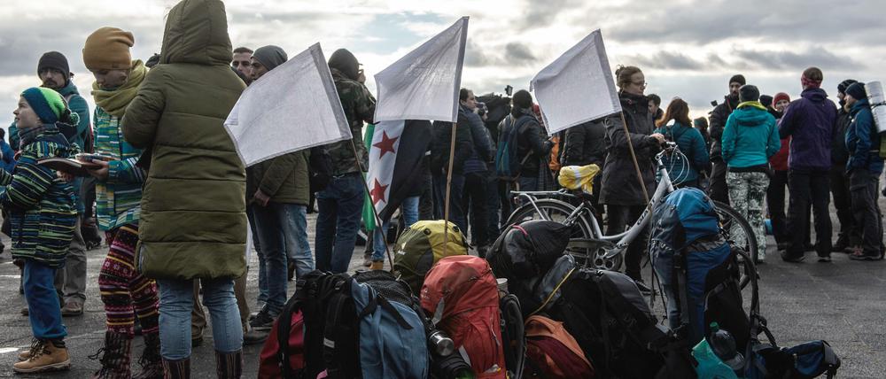 Von Berlin bis Aleppo wollen die Aktivisten des Civil March marschieren - für den Frieden. 