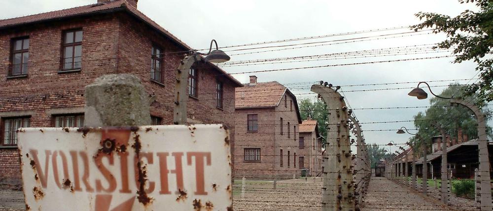 42 500 NS-Lager gab es im Deutschen Reich und den von ihm besetzten Gebieten. Das Konzentrationslager Auschwitz ist eines der bekanntesten.