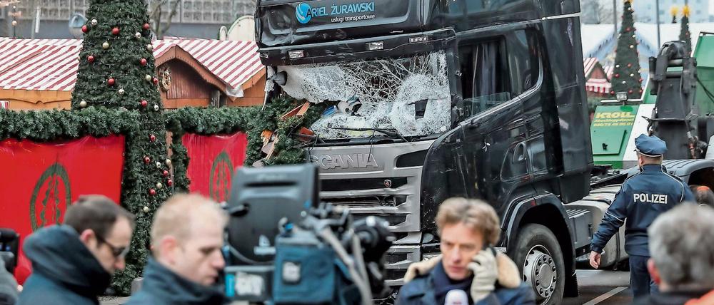 Bei dem Terroranschlag des Tunesiers Anis Amri starben 12 Menschen auf dem Weihnachtsmarkt in Berlin.