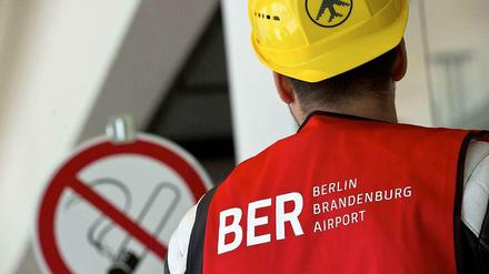 Tausende Mängel soll es am BER geben - genug zu tun für die Bauarbeiter.