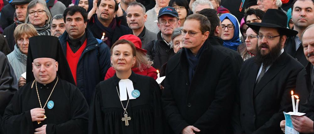 Der Regierende Bürgermeister bei der Kundgebung "Religionen für ein weltoffenes Berlin". 