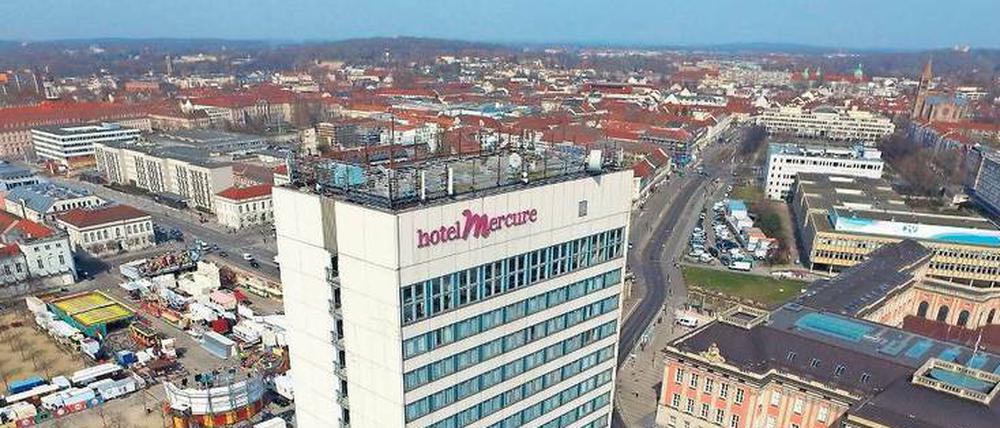 Über die Zukunft des Mercure-Hotels in Potsdam wird seit Jahren gestritten. 