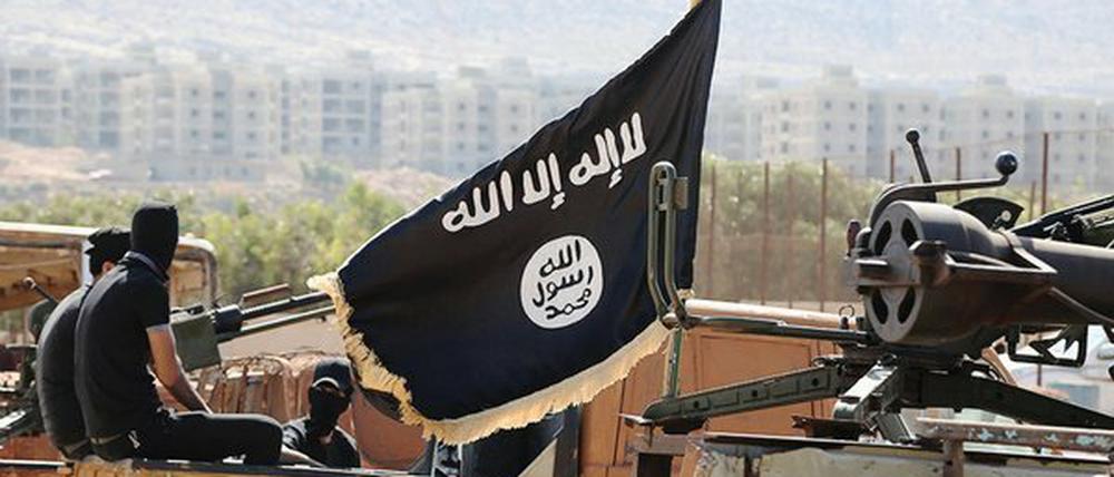 Die Flagge der Terrormiliz „Islamischer Staat“