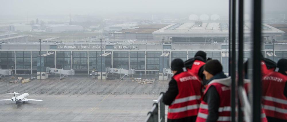 Problemfall BER. Am 15. Dezember soll ein neuer Eröffnungstermin für den Großstadtflughafen genannt werden.