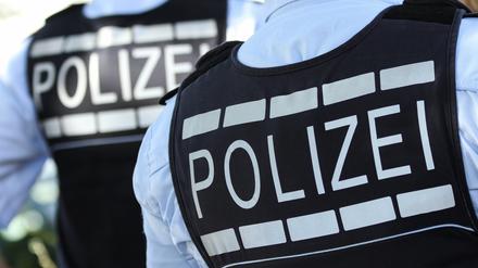 Der Fall ist der Berliner Polizei seit Ende 2022 bekannt, die Staatsanwaltschaft leitete nach Angaben des Sprechers im Mai 2023 das Ermittlungsverfahren ein.