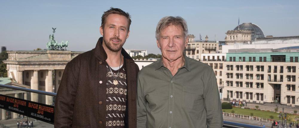 Die Schauspieler Ryan Gosling und Harrison Ford bei einem am 17. September in Berlin. Der Film startet am 05. Oktober in den deutschen Kinos.