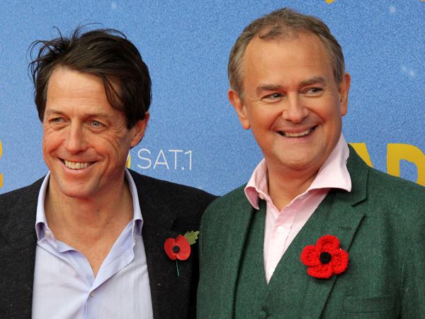 Zum ersten Mal seit "Notting Hill" standen Hugh Grant und Hugh Bonneville (re.) für "Paddington 2" wieder gemeinsam vor der Kamera.