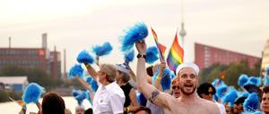 Feuchtfröhlich. Die queere Community feiert in diesen Wochen die Pride Weeks mit zahlreichen Festen und Veranstaltungen. 
