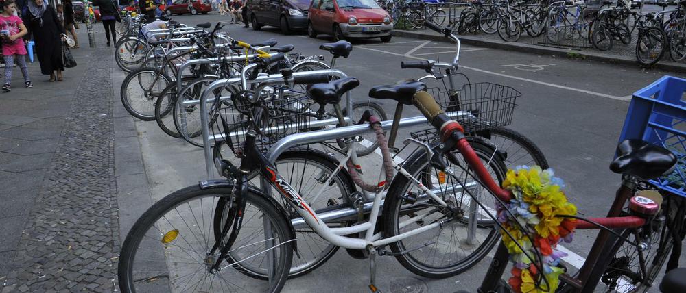 Am Heinrichplatz stehen jetzt 17 Bügel für 50 Fahrräder.
