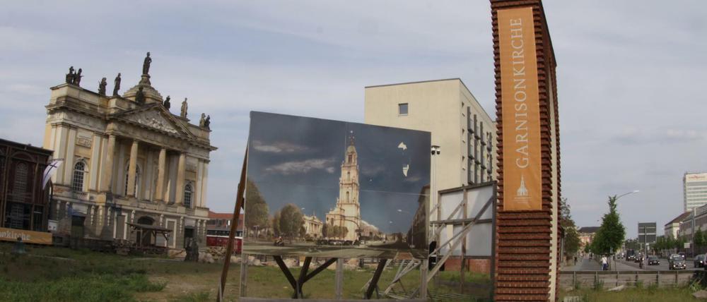 Zurzeit ist im Gespräch, dass die Stadt Potsdam die Mehrkosten für die Rekonstruktion des Kirchturms trägt.