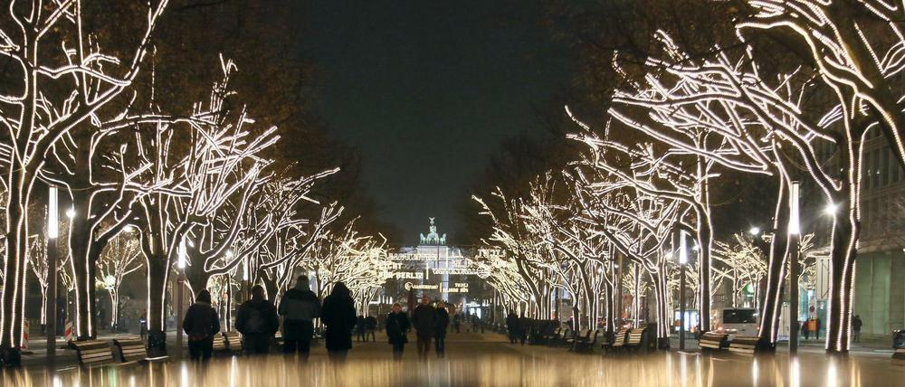 Ein ähnlich lichterfrohes Bild wie Unter den Linden bietet sich schon einige Tage im Christmas Garden in Lichterfelde