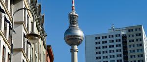 Das Thema Wohnen ist in Berlin seit Jahren ein Konfliktfeld von Politik, Wirtschaft und Gesellschaft.