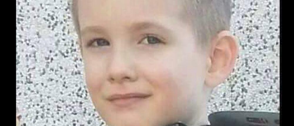 Elias, sechs Jahre alt, wird seit Mittwochabend vermisst.