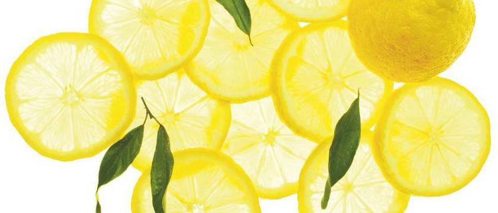 Zitronenscheiben.