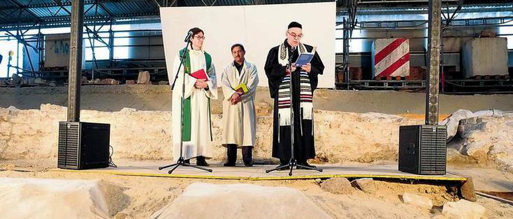 Pfarrer Gregor Hohberg, Imam Kadir Sanci und Rabbiner Andreas Nachama sagen: „Wir sind Freunde geworden.“ 