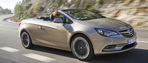 Mit dem Opel Cascada bringen die Rüsselsheimer nach eigenen Angaben ein "vollwertiges Ganzjahresauto" auf den Markt. Und das trotz Stoffverdeck.