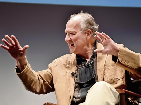 Auf dem Sundance Filmfestival. Herzog realisierte zahlreiche, preisgekrönte Dokumentarfilme, darunter "Grizzly Man" (2003), und "Tod in Texas" (2011).