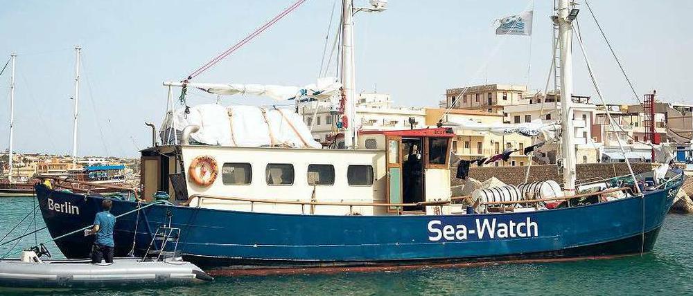 Die „Sea-Watch“ soll im Seegebiet zwischen Malta und der libyschen Küste Flüchtlingsbooten Hilfe leisten und Rettung einfordern.