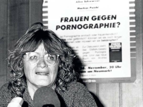 Alice Schwarzer 1987 zur PorNO-Kampagne
