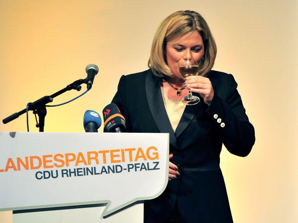 War früher Weinkönigin: Die CDU-Vizechefin Julia Klöckner, hier beim Landesparteitag 2011. 