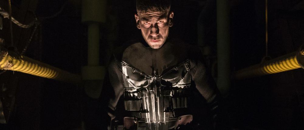 Dieser Racheengel aus dem Marvel-Universum trägt Schwarz. „The Punisher“ startet am 17. November beim Abodienst Netflix. 
