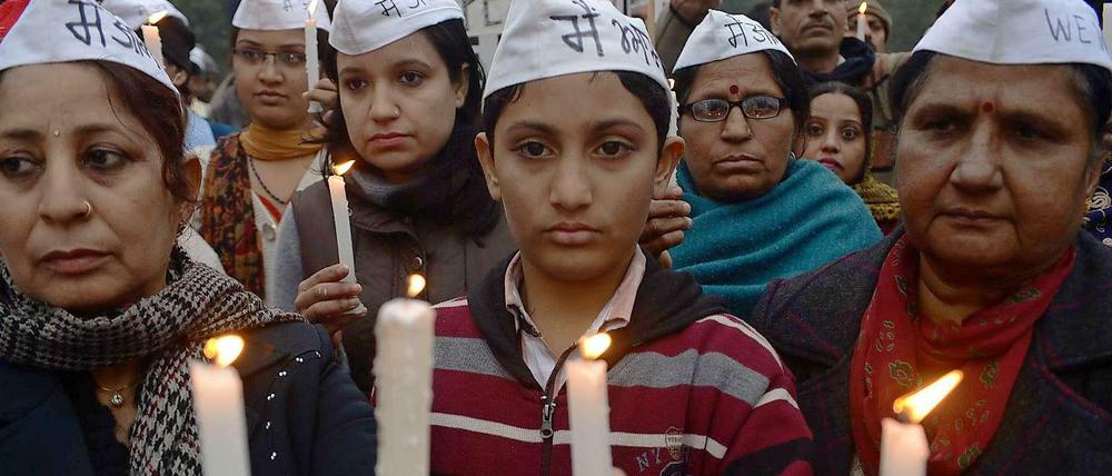 Die Tod einer jungen Frau nach einer brutalen Vergewaltigung hat Indien geschockt.