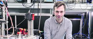 Zukunft Quantencomputer: Hannes Bernien in seinem Labor an der Universität Chicago