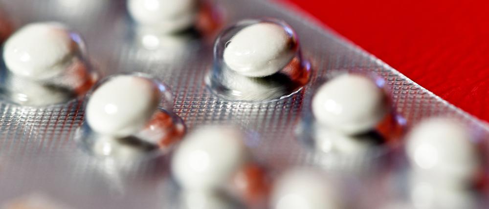 Eine Packung Anti-Baby-Pillen, wie sie von vielen Frauen eingenommen werden. Verhütung mit einer «Pille für den Mann» würde in Deutschland auf breite Unterstützung treffen.