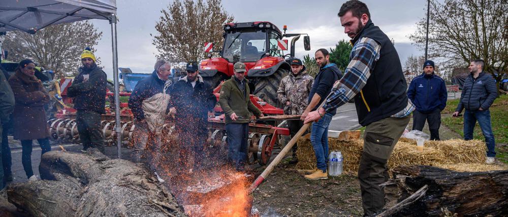 Frankreichs Bauern sind wütend, die Proteste weiten sich aus.