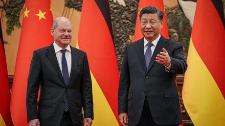 Olaf Scholz (links) und der chinesische Präsident Xi Jinping beim letzten Besuch des Kanzlers in Peking im November 2022. 