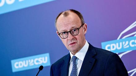 Friedrich Merz, Vorsitzender der CDU/CSU-Bundestagsfraktion, gibt ein Statement zum Wachstumschancengesetz und zu weiteren aktuellen Themen ab.