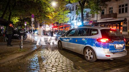 Ein Polizeiauto auf Streife in Berlin.