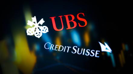 Credit Suisse und UBS Logos.