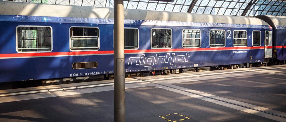 Ab Dezember nach Paris: Ein Nightjet der ÖBB im Berliner Hauptbahnhof.