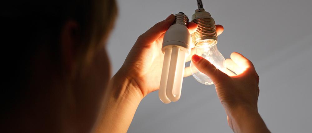 Auch Energiesparlampen können einen Unterschied machen.