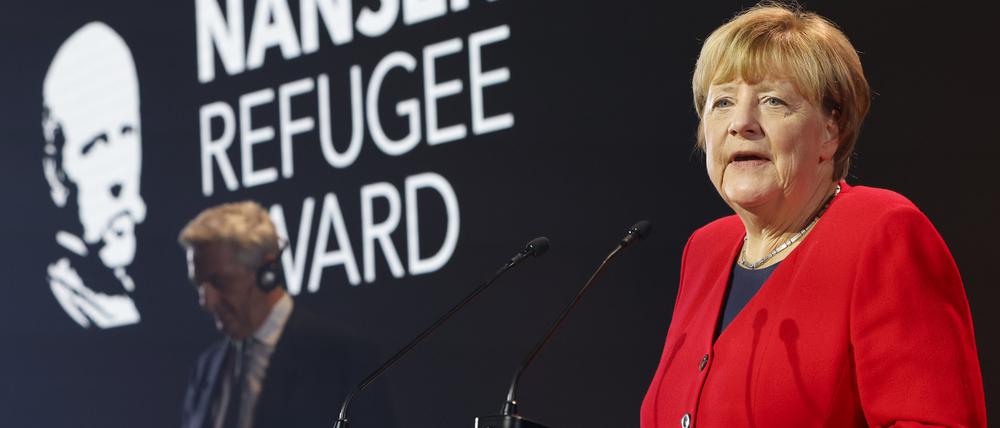 Die ehemalige Bundeskanzlerin Angela Merkel hat den Nansen-Flüchtlingspreis in Genf erhalten.