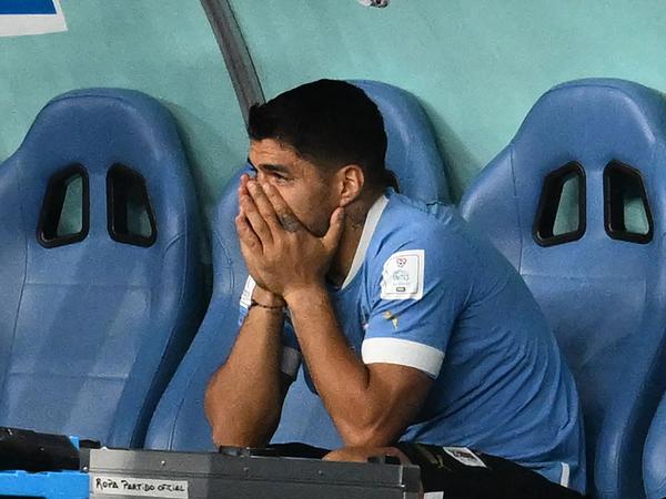 Auf der Auswechselbank kämpfte Luis Suárez mit den Tränen.