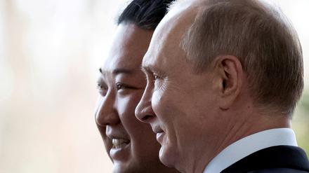 Der russische Präsident Wladimir Putin and Nordkoreas Machthaber Kim Jong Un.