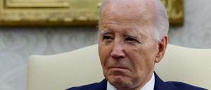 Joe Biden kritisiert Äußerungen seines Vorgängers Donald Trump scharf, wonach jener säumige Nato-Partner nicht vor Russland verteidigen würde.