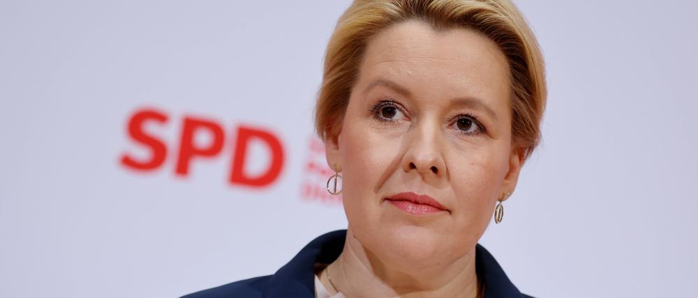 Muss derzeit großen Druck aus der SPD aushalten: die Regierende Bürgermeisterin und Landesvorsitzende ihrer Partei, Franziska Giffey.