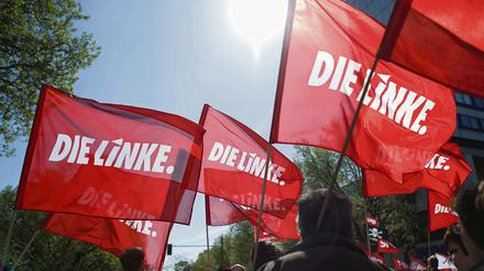 Die Berliner Linksfraktion debattiert ein Jahr nach ihrem Gang in die Opposition das eigene Vorgehen. 