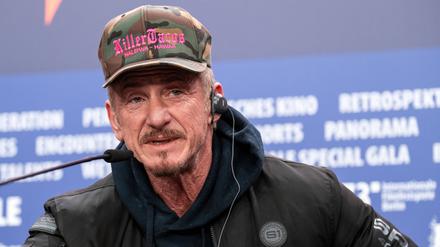 Regisseur Sean Penn während der Pressekonferenz zum Film Superpower anlässlich der 73. Internationalen Filmfestspiele Berlin.