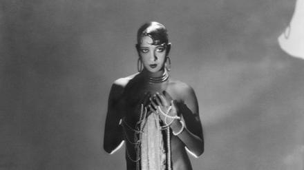 Josephine Baker by George Hoyningen-Huene, 1929, © George Hoyningen-Huene Estate Archives