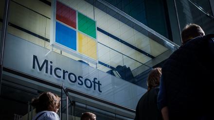 Bereits zu Beginn des vergangenen Jahres hatten Softwarekonzerne wie Microsoft Stellen gestrichen – das setzt sich nun fort.