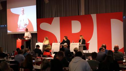 Brandenburger SPD-Parteitag in Schönefeld 