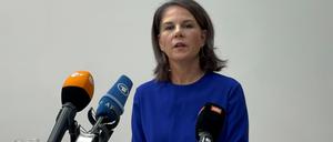 Annalena Baerbock (Bündnis 90/Die Grünen), Bundesaußenministerin, gibt zum Abschluss des Nahost-Gipfels eine Pressekonferenz.