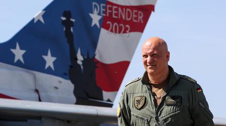 Generalleutnant Ingo Gerhartz im Jahr 2023 beim Luftwaffen-Manöver „Air Defender“.