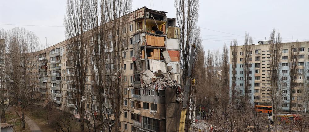 Zerstörte Gebäude in Odessa, Ukraine. Die USA soll sich im Herbst 2022 auf einen russischen Atomangriff vorbereitet haben. 
